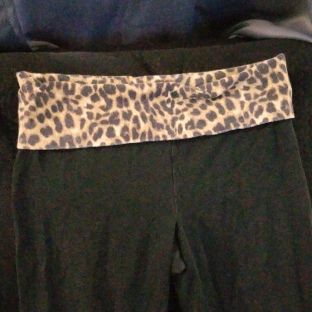 Pink stretch pants - Picture 2 of 5